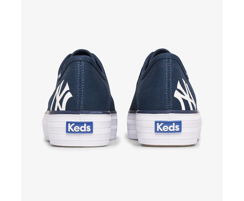 Keds Womens Sneakers Navy - Triple Kick MLB® - 798KWLYBM